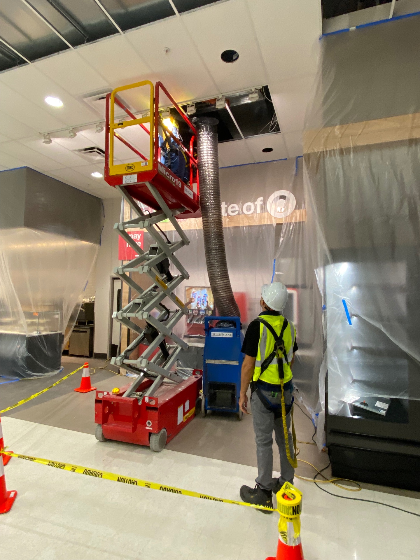 Target café — duct cleaning with full containment